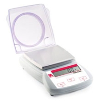 Ohaus Traveler PRECISION PORTABLE BALANCE